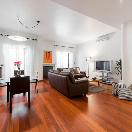 Suite Amendola-Luxury Apartment Bari Exterior foto